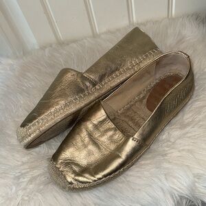 Sam Edelman gold leather Lynn closed toe espadrille flat shoes size 8M